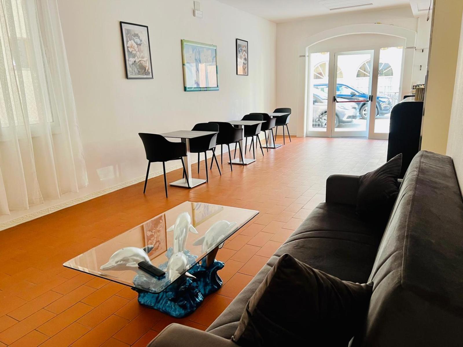 Hotel Villa Dei Fiori Bellaria-Igea Marina Buitenkant foto
