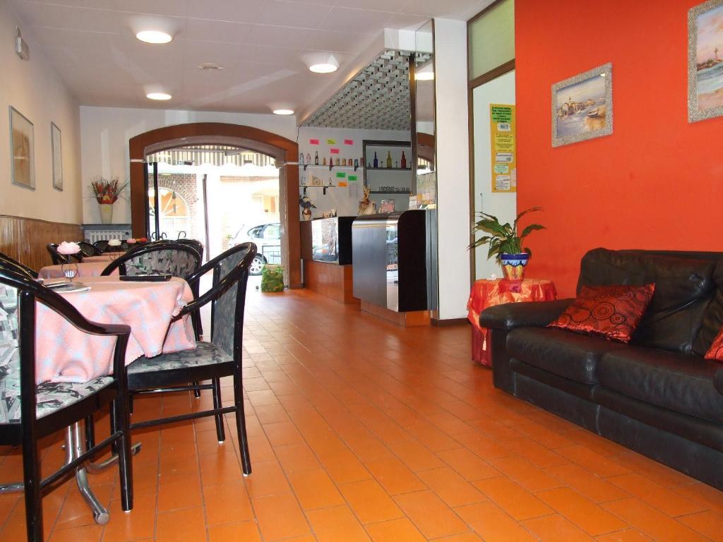 Hotel Villa Dei Fiori Bellaria-Igea Marina Buitenkant foto