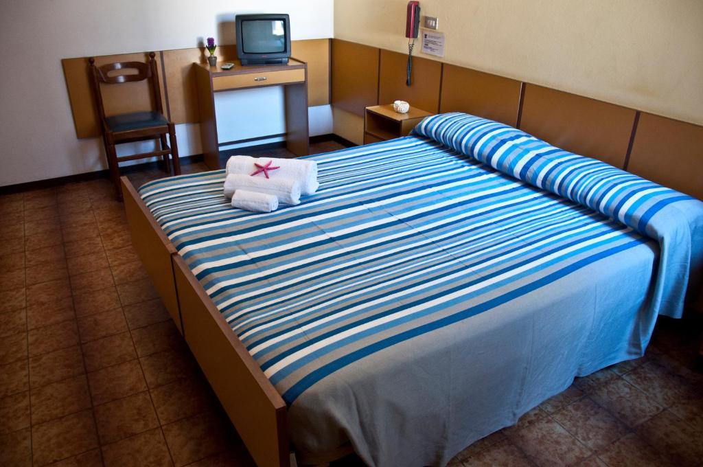 Hotel Villa Dei Fiori Bellaria-Igea Marina Kamer foto